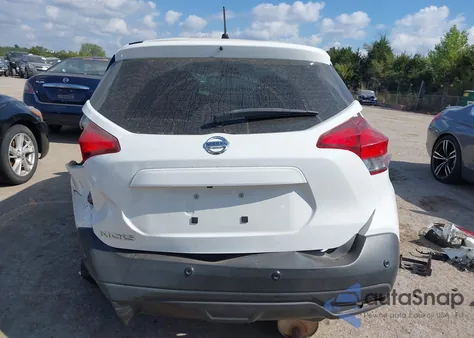 2020 Nissan Kicks S Xtronic Cvt z USA, uszkodzony, nr VIN 3N1CP5BV8LL497033